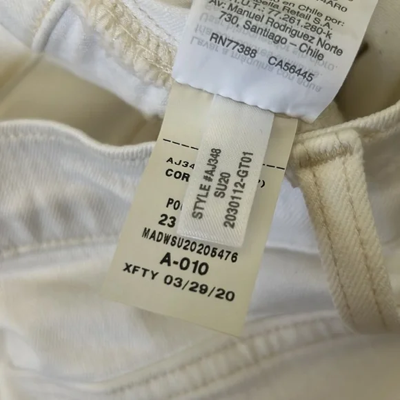 NWOT Madewell Classic Straight Leg Jean Petite Cropped Tile White Sz 23P - Picture 9 of 15